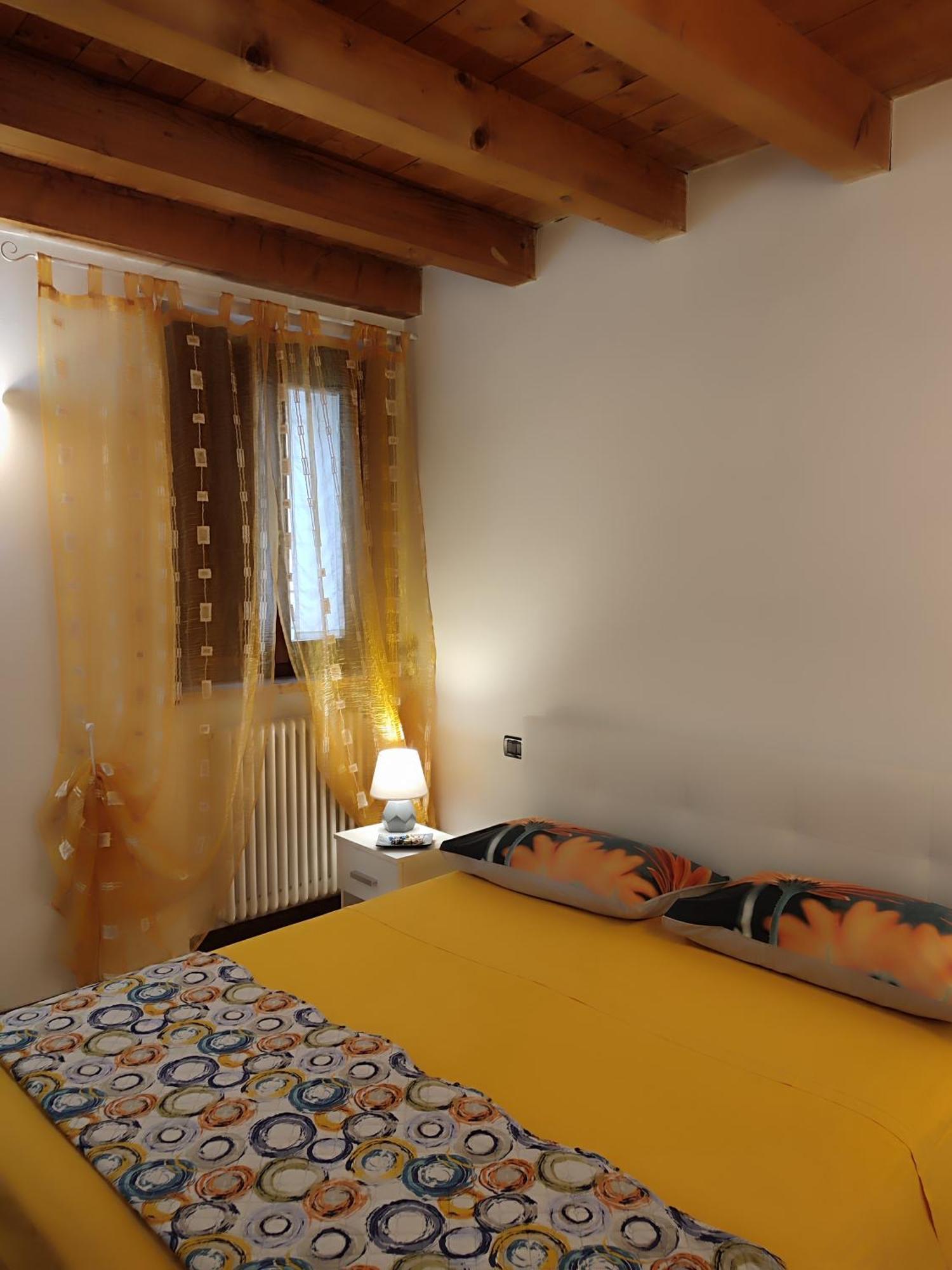 Ca' Degli Sposi Lägenhet Mantova Exteriör bild
